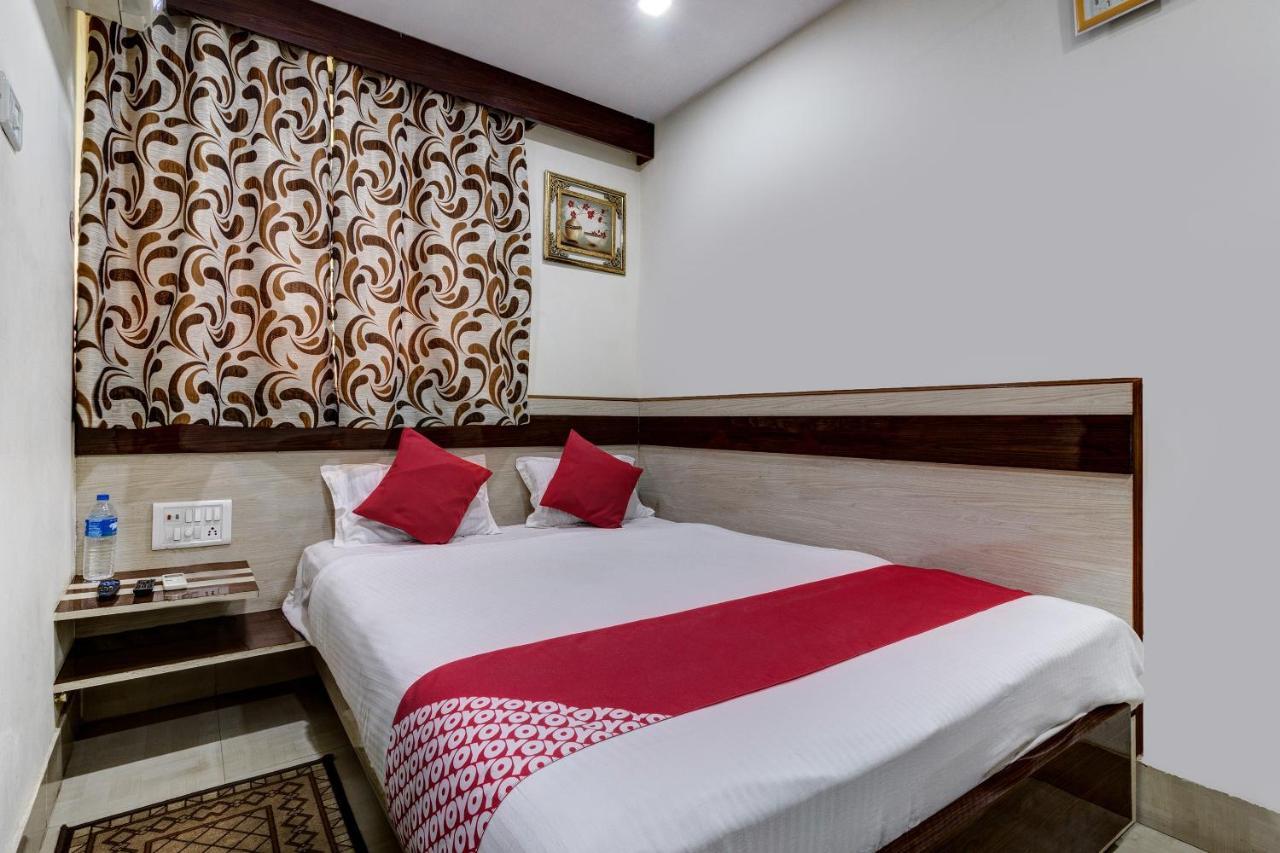 Oyo Hotel Satguru Jamshedpur Zewnętrze zdjęcie