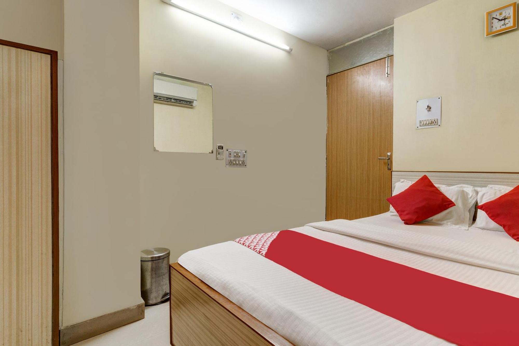 Oyo Hotel Satguru Jamshedpur Zewnętrze zdjęcie